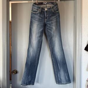 Rock 47 Women's Blue Jeans sz 7/8-36 Low Rise Bling Back Pockets Bootcut